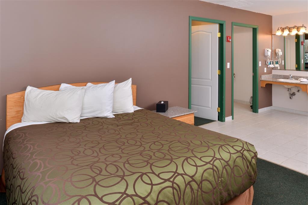 Canadas Best Value Inn Valemount Szoba fotó