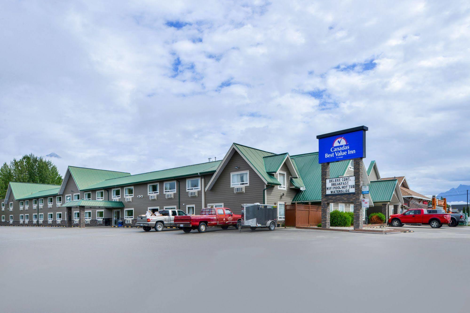 Canadas Best Value Inn Valemount Kültér fotó